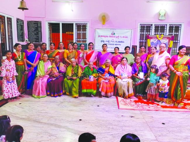 ಜಯದೇವ ನಗರದಲ್ಲಿರುವ ದಾನೇಶ್ವರಿ ದೇವಸ್ಥಾನದಲ್ಲಿ ವಿಶ್ವ ಮಹಿಳಾ  ದಿನಾಚರಣ 