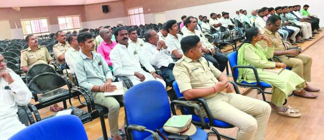  ಹೋಳಿ ಹಬ್ಬವನ್ನು ಶಾಂತಿಯುತವಾಗಿ ಆಚರಿಸೋಣ - ಜಿಲ್ಲಾಧಿಕಾರಿ ನಲಿನ್ ಅತುಲ್