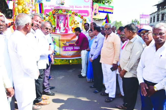 ಅರ್ಥಪೂರ್ಣ ಶ್ರೀ ಜಗದ್ಗುರು ರೇಣುಕಾಚಾರ್ಯ ಜಯಂತಿ ಆಚರಣೆ 
