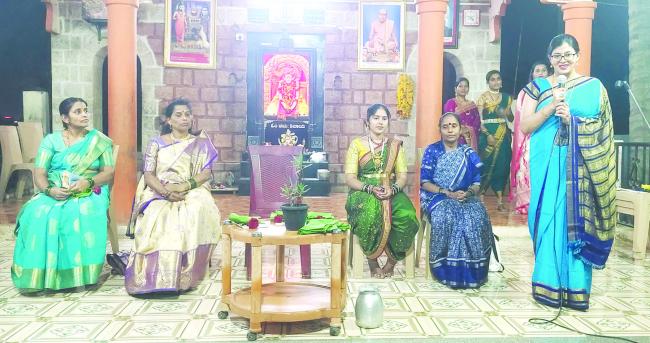 ಆಧುನಿಕ ಯುಗದಲ್ಲಿ ಮಹಿಳೆ ಸರ್ವ ರಂಗದಲ್ಲೂ ಸರಿಸಮನಾಗಿ ನಿಲ್ಲಬಲ್ಲಳು: ಡಾ ರಶ್ಮಿ ಸೊರಗಾಂವಿ 