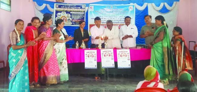 ದೇವದಾಸಿ ಪದ್ಧತಿ ನಿರ್ಮೂಲನೆಗೆ ಪಣತೋಡೋಣ: ಸಿಡಿಪಿಒ ಬೆಟ್ಟದೇಶ ಮಾಳೇಕೊಪ್ಪ