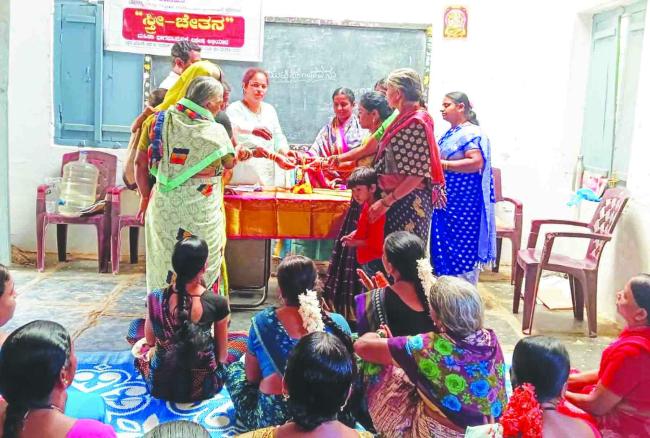 ನರೇಗಾ ಯೋಜನೆ ಮೂಲಕ ಮಹಿಳೆಯರು ಅರ್ಥಿಕ ಪ್ರಗತಿ : ರಾಜೇಶ್ವರಿ