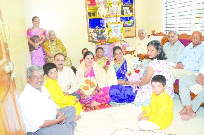 ಕರ್ನಾಟಕ ರಾಜ್ಯ ಕಾನೂನು ವಿಶ್ವವಿದ್ಯಾಲಯದಿಂದ ಪಿಎಚ್‌.ಡಿ ಪದವಿ : ದೀಪಾ ಮಂಜುನಾಥ ಗೌಡ ಪಾಟೀಲ 