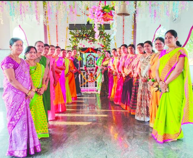 ದೈವಿಕ ಶಕ್ತಿ ಒಲಿಸಿಕೊಳ್ಳಲು ನಿರ್ಮಲ ಭಕ್ತಿ-ಭಾವ ಬೇಕು: ಬಾಗಲಕೋಟ  