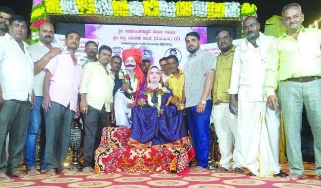 ನಾಳೆ ಬೆನಕನಕೊಂಡ ಗ್ರಾಮದಲ್ಲಿ   ಕುಮಾರೇಶ್ವರ ಜೀವನ ದರ್ಶನ ಪ್ರವಚನದ ಮುಕ್ತಾಯ ಸಮಾರಂಭ 