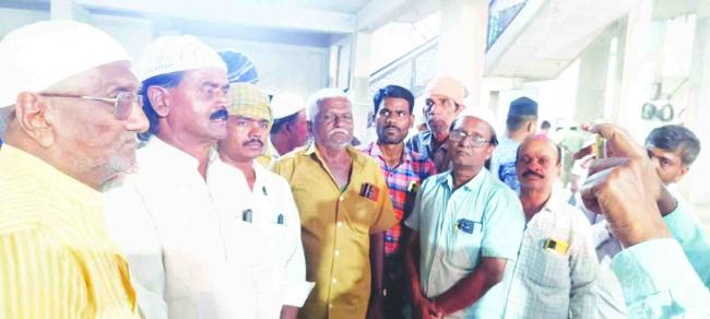 ಆಟೋ ಚಾಲಕರ ಮತ್ತು ಮಾಲಕರ ಸಂಘದಿಂದ ರಮಜಾನ್ ಪ್ರಯುಕ್ತ ಇಫ್ತಾರ ಕೂಟ