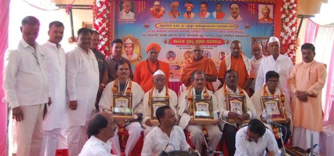 23 ನೇ ಪುಣ್ಯ ಸ್ಮರಣೆ ನಿಮಿತ್ಯ ಅಪ್ಪ ಅವ್ವ ಕಲೆ ಸಾಹಿತ್ಯ ಮತ್ತು ಸಾಂಸ್ಕೃತಿಕ ಸಂಘ ಕೊಡಮಾಡುವ ಮಾಸ್ತರ ಪ್ರಶಸ್ತಿ
