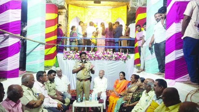 ಕಿಲ್ಲಾ ಚಂದ್ರಸಾಲಿಯ ಸರಕಾರಿ ಕಾಮ-ರತಿ ಉತ್ಸವವನ್ನು ಶಾಂತ ತೆಯಿಂದ ಆಚರಿಸಬೇಕು : ಸಿಪಿಐ  ಡಿ.ಬಿ.ಪಾಟೀಲ 