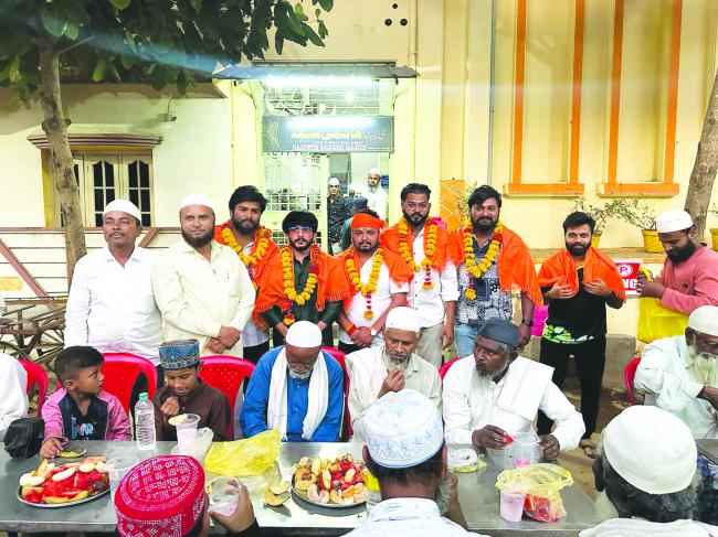 ವರುಣಗೌಡ ಪಾಟೀಲ ಅಭಿಮಾನಿ ಬಳಗದಿಂದ ಇಫ್ತಾರ್ ಕೂಟ