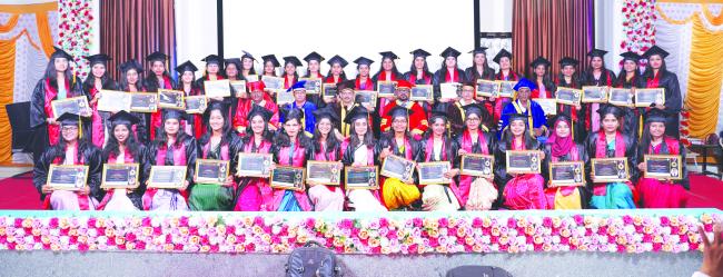 ‘ಫಾರ್ಮಸಿ ವಿದ್ಯಾರ್ಥಿಗಳು ಜನರ ಆರೋಗ್ಯದ ಗುಣಮಟ್ಟ ಸುಧಾರಿಸಲು ಶ್ರಮಿಸಿ’ 