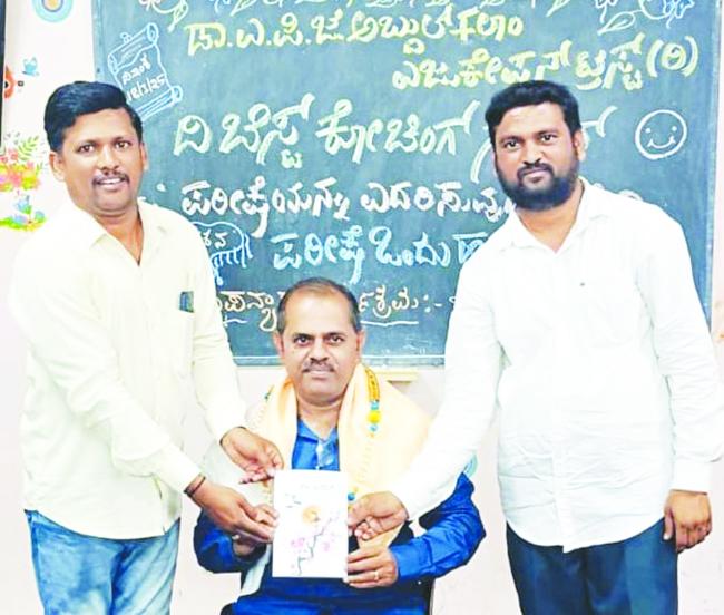 ಎಸ್ಸೆಸ್ಸೆಲ್ಸಿ ಶೈಕ್ಷಣಿಕ ಬದುಕಿಗೆ ದಾರಿ: ಸುರೇಶ ಅಂಗಡಿ