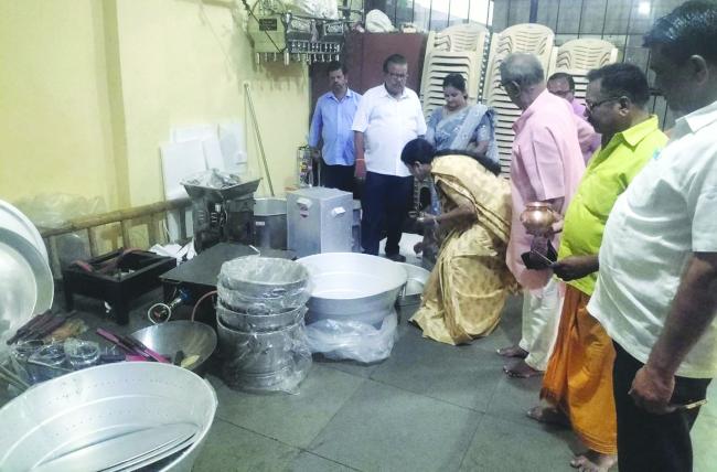 ಡಾ. ಪದ್ಮಾವತಿ ಮನೋಹರ ಪತ್ತಾರ ದಂಪತಿಗಳ ದಾನಭಾವನೆ: ಬಗಾಡೆ 