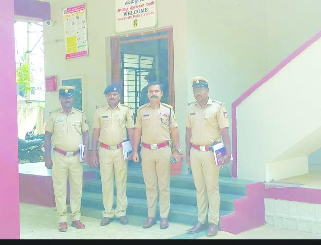 ಒನ್ ಸೈಡ್ ಪಾರ್ಕಿಂಗ್ ವ್ಯವಸ್ಥೆಗೆ ಮೆಚ್ಚುಗೆ ವ್ಯಕ್ತಪಡಿಸಿದ ಜಿಲ್ಲಾ ಪೊಲೀಸ್ ವರಿಷ್ಠಾಧಿಕಾರಿ ಬಿ ಎಸ್ ನೇಮಗೌಡ