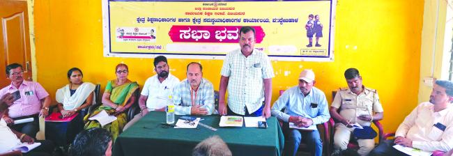 ಅಧಿಕಾರಿಗಳು ಹಾಗೂ ಸಿಬ್ಬಂದಿಗಳು ನಕಲು ಮುಕ್ತ ಪರೀಕ್ಷೇ ನಡೆಸುವಲ್ಲಿ ಪ್ರಾಮಾಣಿಕ ತಮ್ಮ ಕರ್ತವ್ಯಗಳನ್ನು ನಿರ್ವಹಿಸಬೇಕು: ಬಲರಾಮ ಕಟ್ಟಿಮನಿ   