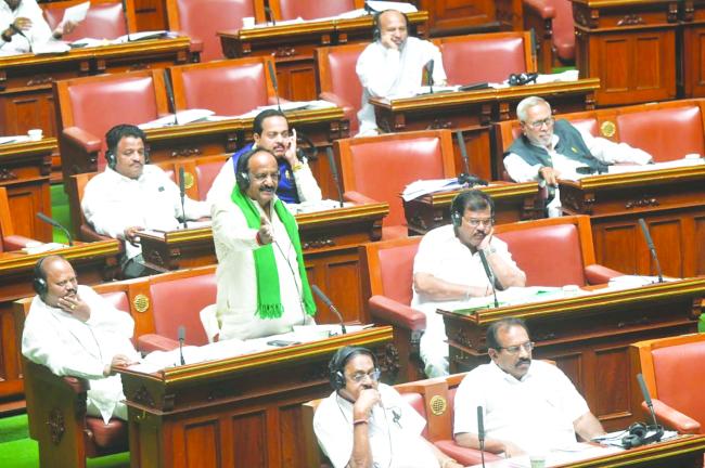 ಧಾರವಾಡ ಸುಪ್ರೀಂ ಕೋರ್ಟ್‌ ಬೆಂಚ್ ಪ್ರಾರಂಭಿಸಲು ಕೇಂದ್ರ ಸರ್ಕಾರಕ್ಕೆ ಒತ್ತಾಯಿಸೋಣ: ಕೋನರಡ್ಡಿ 