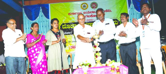 ಬಯಲಾಟಗಳು ನಾಡಿನ ಶ್ರೀಮಂತ ಕಲೆಗಳಾಗಿವೆ: ಪ್ರೊ. ದುರ್ಗಾದಾಸ್