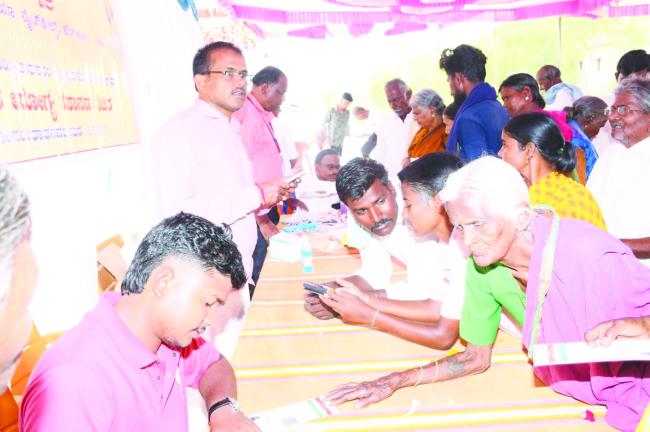 ಉಚಿತ ಆರೋಗ್ಯದ ತಪಾಸಣಾ ಶಿಬಿರ 