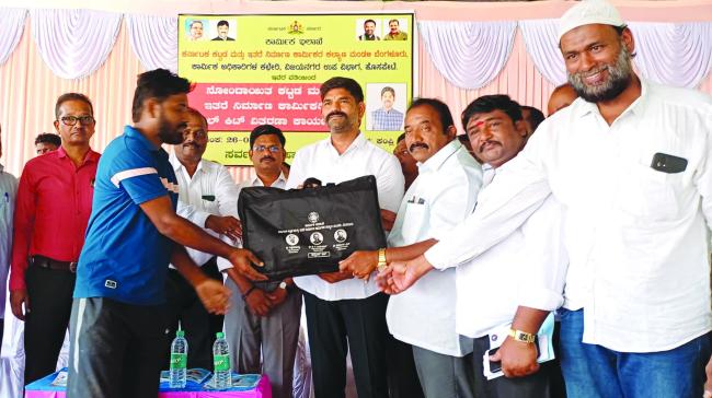 ಕೋಟಿ ವೆಚ್ಚದಲ್ಲಿ ಮುರಾರ್ಜಿ ದೇಸಾಯಿ ಶಾಲೆ ಶೀಘ್ರ ಆರಂಭ : ಜೆ.ಎನ್‌.ಗಣೇಶ್ 