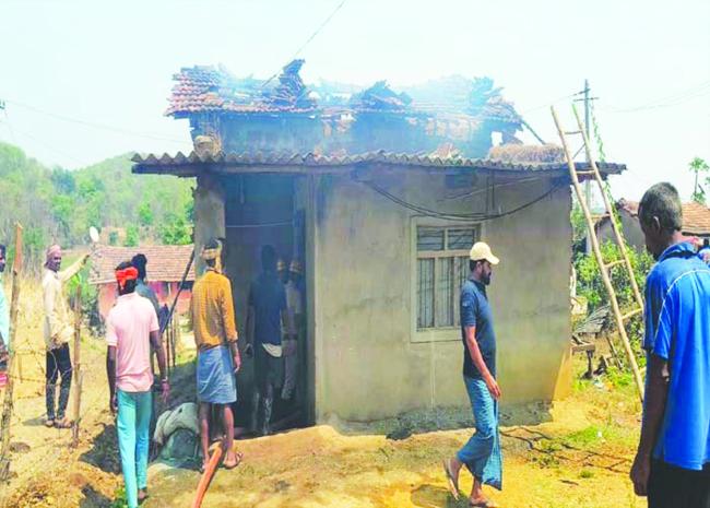 ಸಿಲಿಂಡರ್ ಸೋರಿಕೆಯಿಂದ್ ಮನೆ ಸಾಮಗ್ರಿ ಸುಟ್ಟು ಭಸ್ಮ  