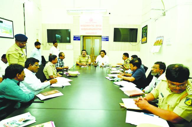 ಮಾದಕ ದ್ರವ್ಯ ಕಡಿವಾಣಕ್ಕೆ ಜಾಗೃತಿಯೊಂದಿಗೆ ಪರೀಕ್ಷೆಗೊಳಪಡಿಸಲು ಡಿಸಿ ಟಿ.ಭೂಬಾಲನ್ ಸೂಚನೆ  