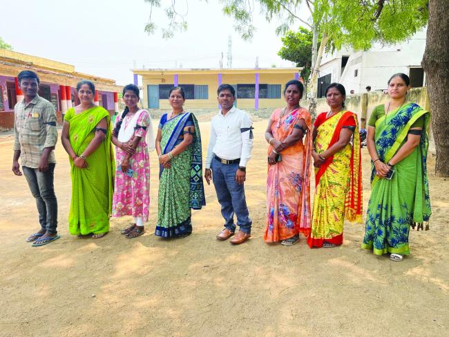 ಯು.ಪಿ.ಎಸ್‌.ಬದಲಾಗಿ ಓ.ಪಿ.ಎಸ್‌.ಯೋಜನೆ ಜಾರಿಗೆ ಒತ್ತಾಯ 