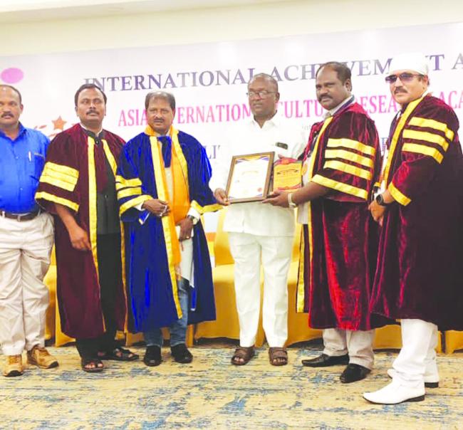 ಮಾರ್ಚ-29 ರ ಚೆನ್ನೈನಲ್ಲಿ ನಡೆದ ಸಮಾರಂಭ ಹುಚ್ಚಪ್ಪರಿಗೆ ಸನ್ಮಾನ