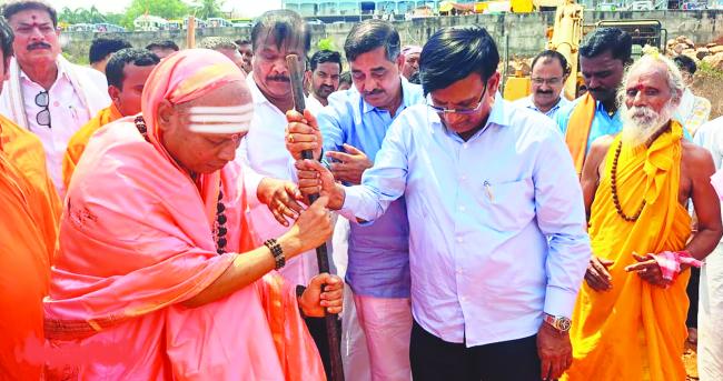 ಶ್ರೀಶೈಲದಲ್ಲಿ ಯಾತ್ರಿನಿವಾಸ ಕಾಮಗಾರಿ ಆರಂಭ 