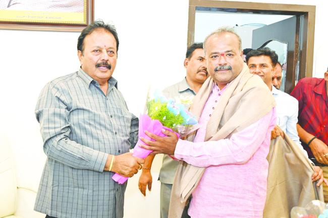 ಮಹಾನಂದಿಗ್ರೀನ್ ನಿರ್ದೇಶಕರಾಗಿ ರಾಘವೇಂದ್ರ ದೇಶಪಾಂಡೆ ಆಯ್ಕೆ 