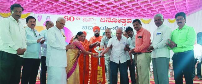 ಶಿಕ್ಷಕರು ನಾಡು ಕಟ್ಟುವ ಶಿಲ್ಪಿಗಳು 