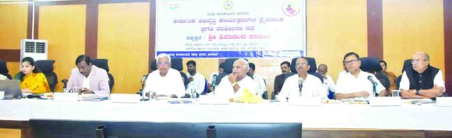 ಅನಧಿಕೃತ  ಮರಳುಗಾರಿಕೆಗೆ ಕಡಿವಾಣ ಹಾಕಲು ಅಧಿಕಾರಿಗಳಿಗೆ ಸೂಚನೆ -ಸಚಿವ ಶಿವಾನಂದ ಪಾಟೀಲ