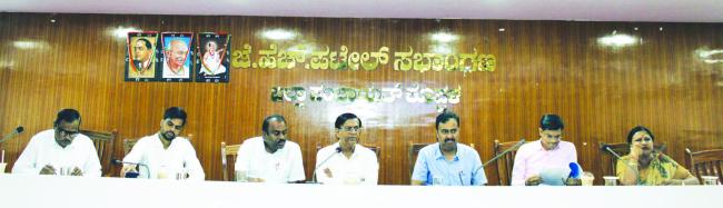 ಕೊಪ್ಪಳಕ್ಕೆ ಕರ್ನಾಟಕ ಪ್ರಾದೇಶಿಕ ಅಸಮತೋಲನ ನಿವಾರಣಾ ಸಮಿತಿ ಸದಸ್ಯರ ಭೇಟಿ: ಸಂವಾದ ಸಮಗ್ರ