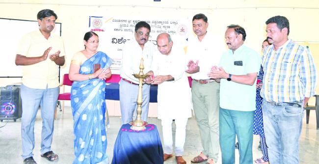 ಕೌಶಲ್ಯಾಧಾರಿತ ಕೋರ್ಸುಗಳಿಂದ ಉದ್ಯೋಗ ಸೃಷ್ಠಿ : ಪ್ರೊ.ಎಂ. ಮುನಿರಾಜು