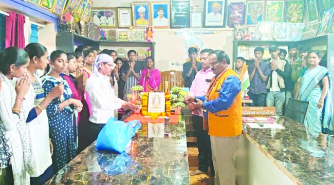 ಮಾನವ ಕುಲವನ್ನೇ ಉದ್ಧರಿಸಿದ ಮಹಾವೀರರು: ರಮೇಶ ಅಳಗುಂಡಿ 