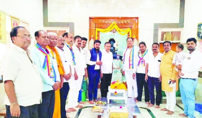 ಹೂವಿನ ಹಡಗಲಿಯಲ್ಲಿ ಮಹಾವೀರ ಜಯಂತಿ ಆಚರಣೆ