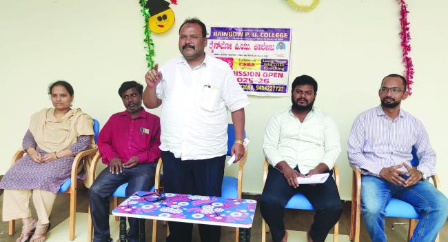 ಎಸ್‌.ಎಸ್‌.ಎಲ್‌.ಸಿ.ಯಲ್ಲಿ ಅತೀ ಹೆಚ್ಚು ಅಂಕ ಪಡೆದ ವಿದ್ಯಾರ್ಥಿಗಳಿಗೆ ರೈನ್‌ಬೋ ಕಾಲೇಜಿನಲ್ಲಿ ಉಚಿತ ಶಿಕ್ಷಣ ವಸತಿ: ಕೆ.ಎಸ್‌.ಚಾಂದ್‌ಬಾಷಾ 