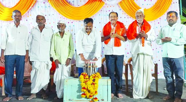 ನಾಟಕಗಳು ಸಾಮಾಜಿಕ ಮೌಲ್ಯ ಕಾಪಾಡುವ ಸಾಧನಗಳು: ಹೊನಕಟ್ಟಿ  