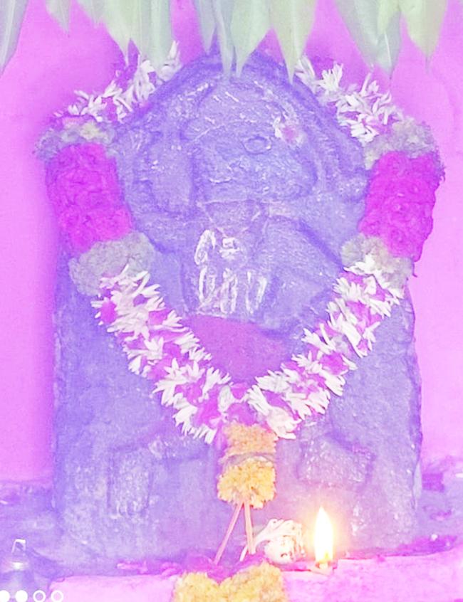 ಭುಯ್ಯಾರ ಗ್ರಾಮದಲ್ಲಿ ಹನುಮ ಜಯಂತಿ ಅದ್ದೂರಿ ಆಚರಣೆ : ವಿದ್ಯಾಧೀಶರಿಂದ ದಾಸವಾಣಿ 