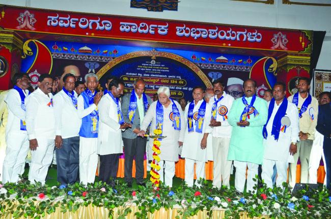 ಪ್ರಜಾಪ್ರಭುತ್ವ ಗಟ್ಟಿಗೊಳಿಸಿದ್ದು ಅಂಬೇಡ್ಕರ್ ಸಂವಿಧಾನ ಡಾ. ಅಂಬೇಡ್ಕರ್ ಸಂವಿಧಾನದಿಂದ ರಾಜಕೀಯದಲ್ಲಿ ಸಮಾನತೆ ಇದೆ, ಸಾಮಾಜಿಕವಾಗಿ ಸಮಾನತೆ ಇನ್ನು ಆಗಬೇಕಿದೆ : ಸಚಿವ ಎಚ್‌.ಕೆ. ಪಾಟೀಲ