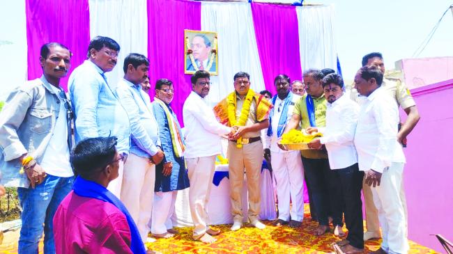 ಡಾ. ಅಂಬೇಡ್ಕರ್ ಹಾಕಿಕೊಟ್ಟು ಮಾರ್ಗದರ್ಶನದಲ್ಲಿ ನಡೆದುಕೊಳ್ಳಿ: ಮಡ್ಡಿ 