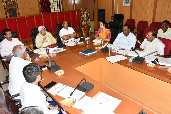 ಶೌಚಾಲಯಗಳ ಸ್ಥಿತಿಗತಿಗಳ ಕುರಿತು ನೈಜ ವರದಿ ನೀಡಲು ಸಚಿವ ಎಚ್‌.ಕೆ.ಪಾಟೀಲ ಸೂಚನೆ