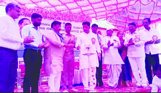 ‘ಡಾ. ಅಂಬೇಡ್ಕರ ಜಯಂತಿ ಪಕ್ಷಾತೀತವಾಗಿ ಆಚರಿಸಿದ್ದು ಸ್ವಾಗತಾರ್ಹ