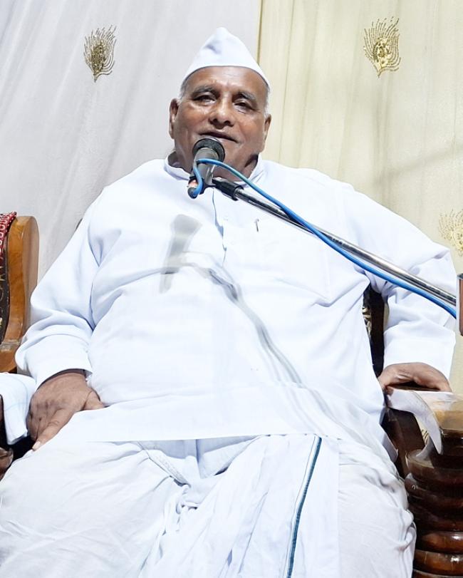 ನಿತ್ಯ ದೇವರ ಸ್ಮರಣೆ ಮಾಡುತ್ತ ನಮ್ಮ ಮನಸ್ಸನ್ನು ಶುದ್ಧಗೊಳಿಸಬೇಕು: ಪ್ರಭೂಜಿ ಶ್ರೀಗಳು 