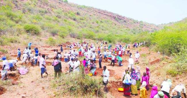 ಬಿಸಿಲಿನ ತಾಪಮಾನ: ಶೇ.30 ರಷ್ಟು ಕೆಲಸದಲ್ಲಿ ರಿಯಾಯಿತಿ  