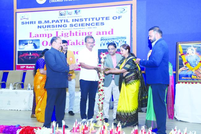 ನಸಿಂರ್ಗ್ ವಿದ್ಯಾರ್ಥಿಗಳ ಪ್ರತಿಜ್ಞಾವಿಧಿ ಸ್ವೀಕಾರ ಸಮಾರಂಭ 