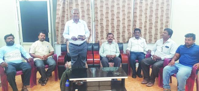 ಬಯಲಾಟ ಇಂದಿನ ಎಲೆಕ್ಟ್ರಾನಿಕ್ ಮಾಧ್ಯಮಗಳ ಹೊಡೆತಕ್ಕೆ ಸಿಲುಕಿದೆ : ಕೆ.ಆರ್‌.ದುರ್ಗಾದಾಸ್‌. 