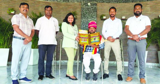 ಅತ್ಯುತ್ತಮ ಶಿಕ್ಷಕ ರತ್ನ ಪ್ರಶಸ್ತಿ ಪುರಸ್ಕೃತ ಶಿಕ್ಷಕ ನಾರಾಯಣಗೆ ಸನ್ಮಾನ