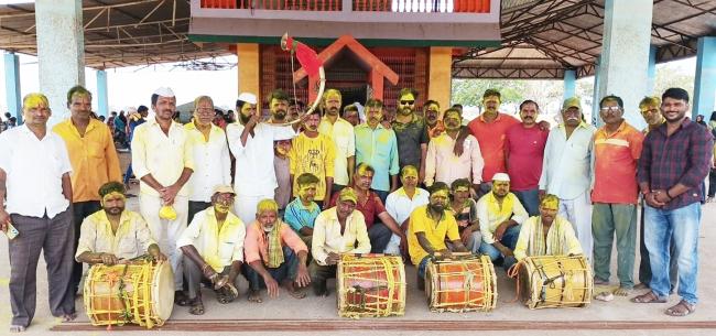 ಜೋಡ ಲಕ್ಮೀ ದೇವಿಯರ ಹೆಡಿಗೆಯ ಜಾತ್ರೇ 