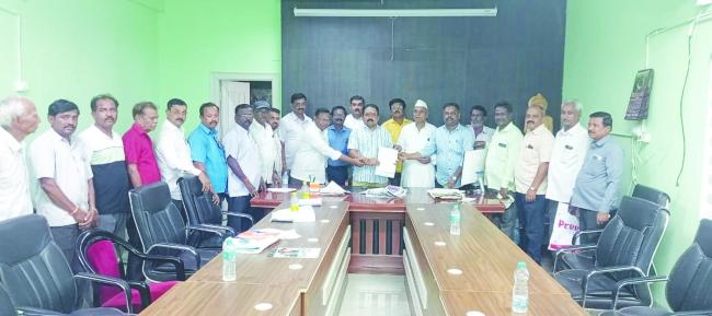 ಉಚಿತವಾಗಿ ಜಮೀನು ಮಂಜೂರು ಮಾಡಲು ಅಖಿಲ ಭಾರತ ವೀರಶೈವ ಶಿಗ್ಗಾವಿ ಘಟಕ ಮನವಿ  