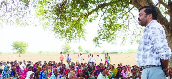 ಉದ್ಯೋಗಖಾತ್ರಿ ಸಮುದಾಯಕ್ಕೆ ಎನ್‌ಎಂಎಂಎಸ್ ಹಾಜರಾತಿ ಕಡ್ಡಾಯ  