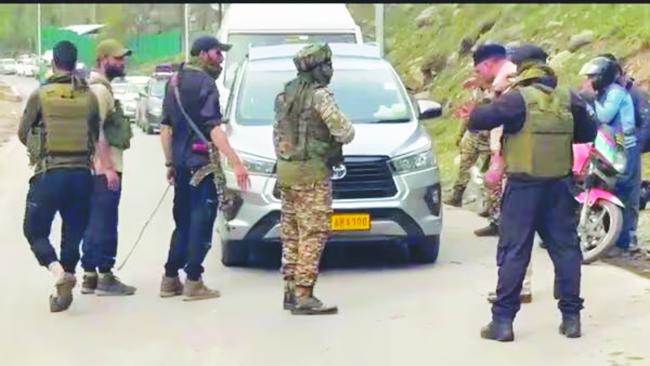 ಪಹಲ್ಗಾಮ್‌ನಲ್ಲಿ ಭಯೋತ್ಪಾದಕ ದಾಳಿ:  ಹಲವು ಮಂದಿ ಮೃತ:  20 ಜನರಿಗೆ ಗಾಯ